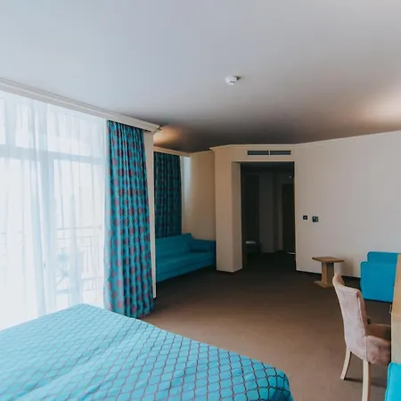 Tiara 4* Slăntjev Brjag