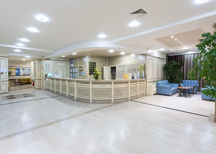 Otel Tiara Sunny Beach