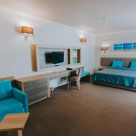 Tiara 4* Sluneční pobřeží